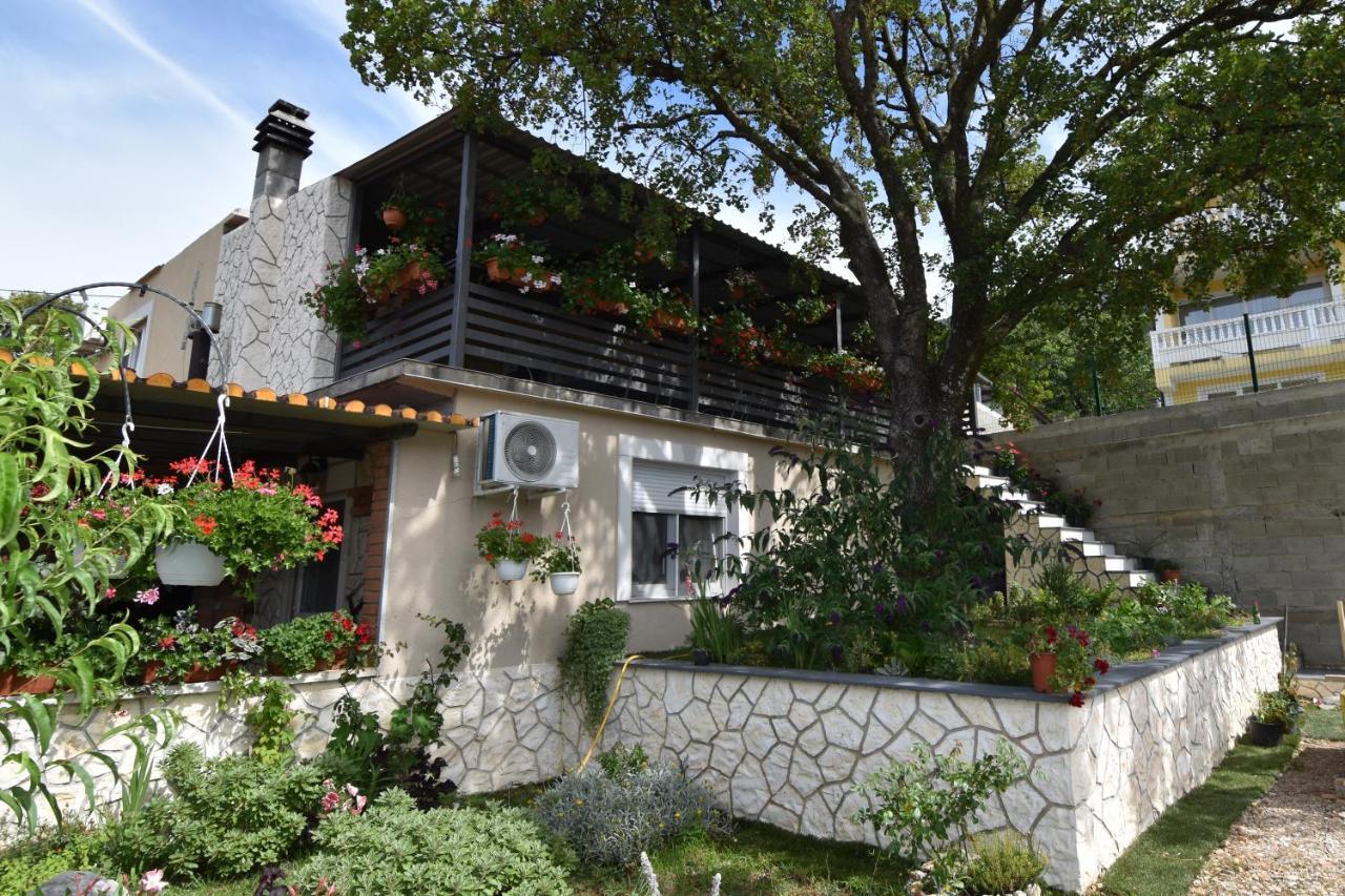 Vacation Home Vesna Брибир Экстерьер фото