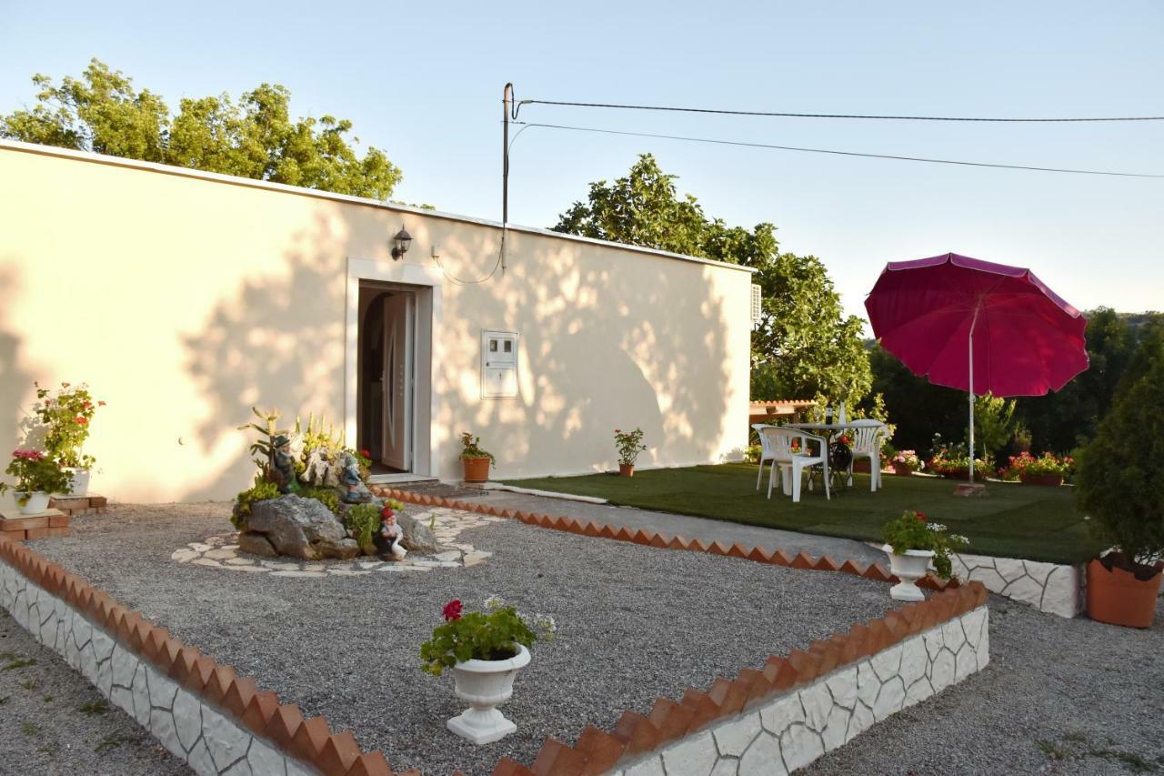 Vacation Home Vesna Брибир Экстерьер фото